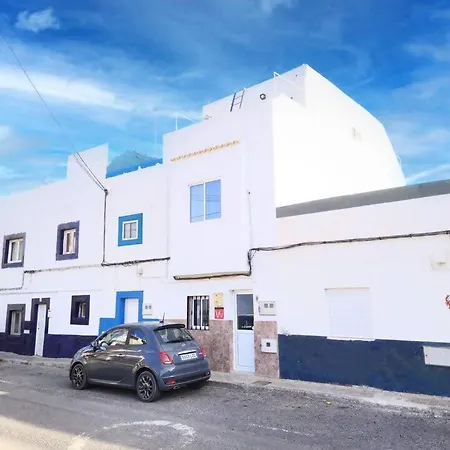 Mar A 9. Playitas. Chalet